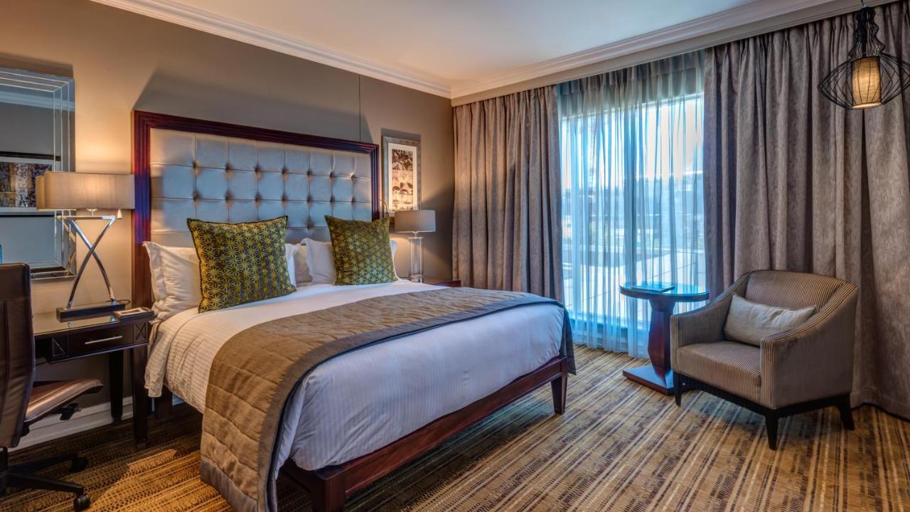Intercontinental Johannesburg Or Tambo Airport Hotel By Ihg Kempton Park Kültér fotó