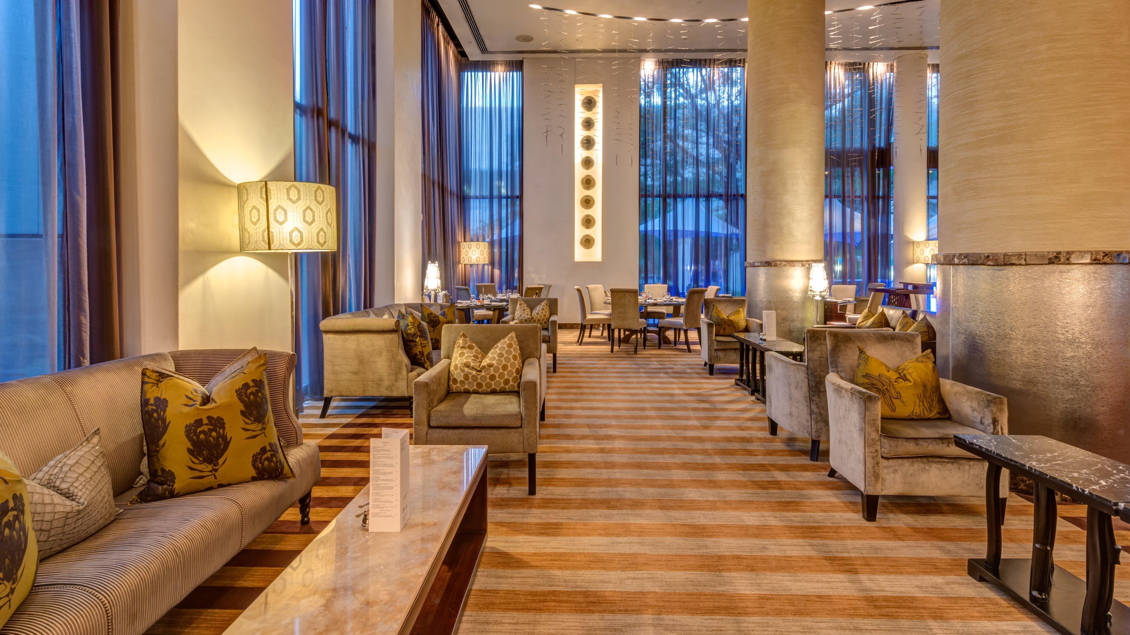 Intercontinental Johannesburg Or Tambo Airport Hotel By Ihg Kempton Park Kültér fotó The lobby