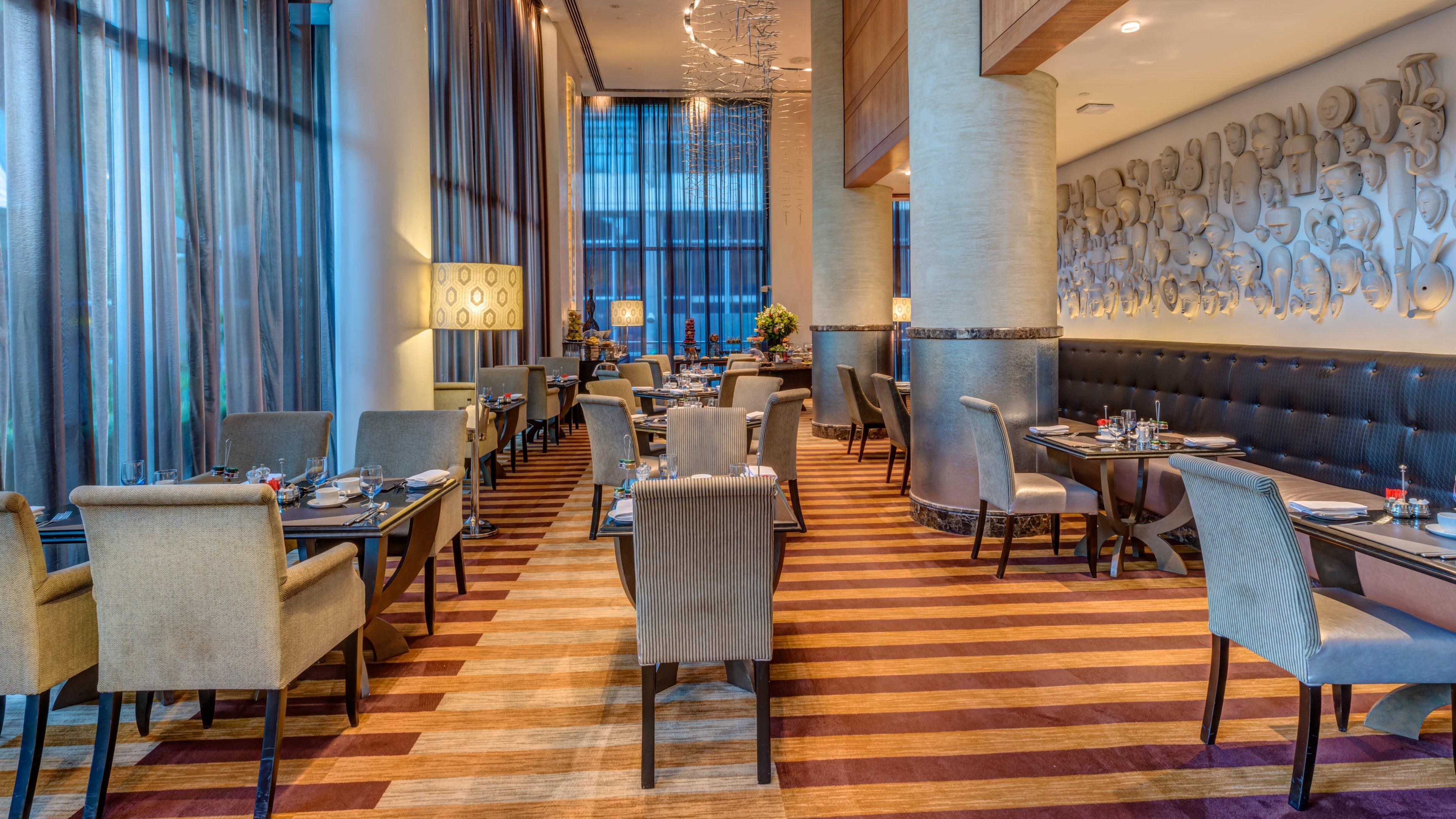 Intercontinental Johannesburg Or Tambo Airport Hotel By Ihg Kempton Park Kültér fotó The restaurant