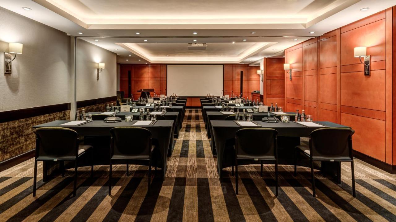 Intercontinental Johannesburg Or Tambo Airport Hotel By Ihg Kempton Park Kültér fotó Meeting room