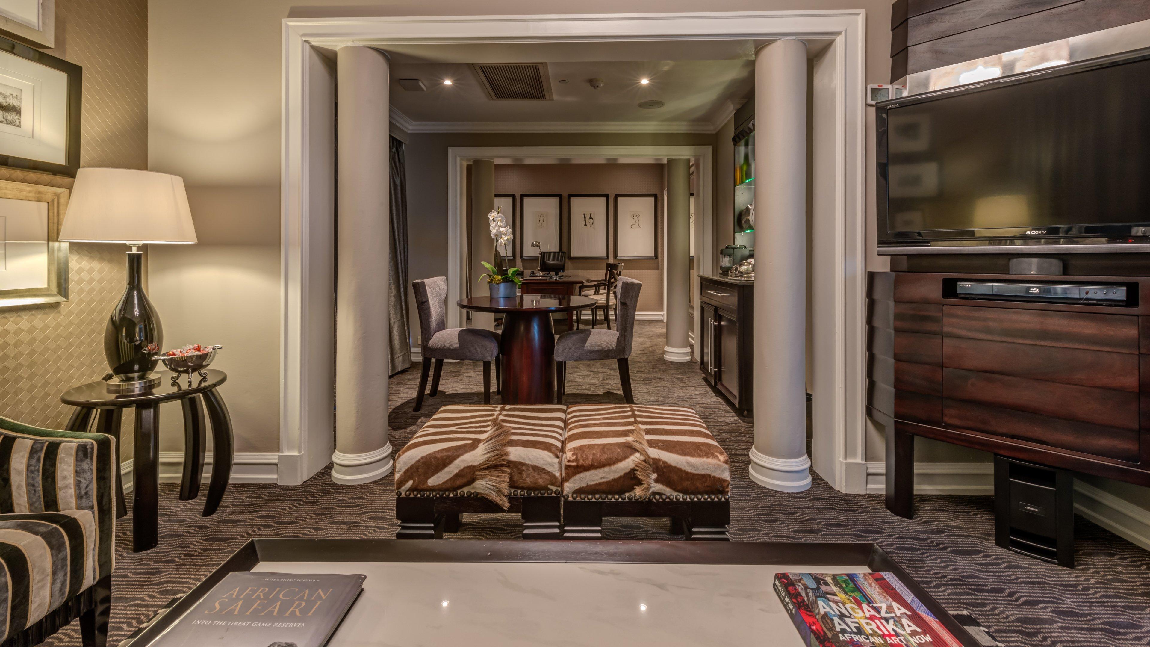 Intercontinental Johannesburg Or Tambo Airport Hotel By Ihg Kempton Park Kültér fotó A suite at The Ivy Hotel
